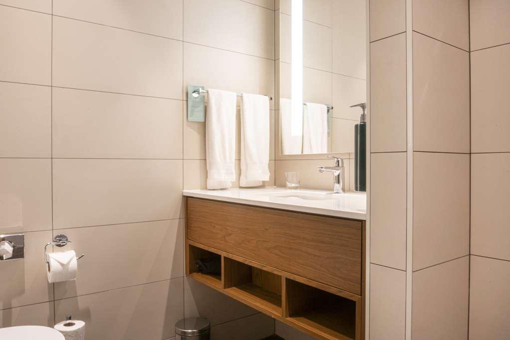 Hilton Garden Inn Tbilisi Chavchavadze Habitación foto
